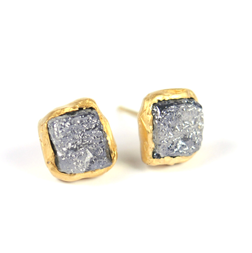 Cave Earrings - Click Image to Close
